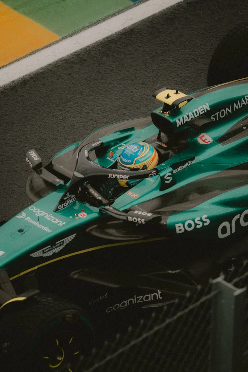 How to Master Team Dynamics: A Lewis Hamilton-Inspired Guide to F1 Success